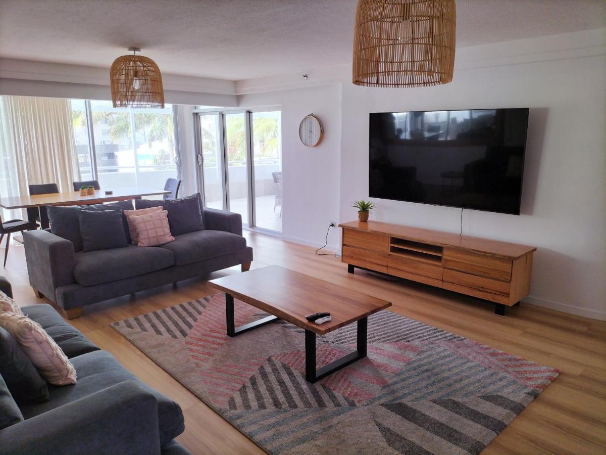 Marriner Views Aparthotel Gold Coast Buitenkant foto