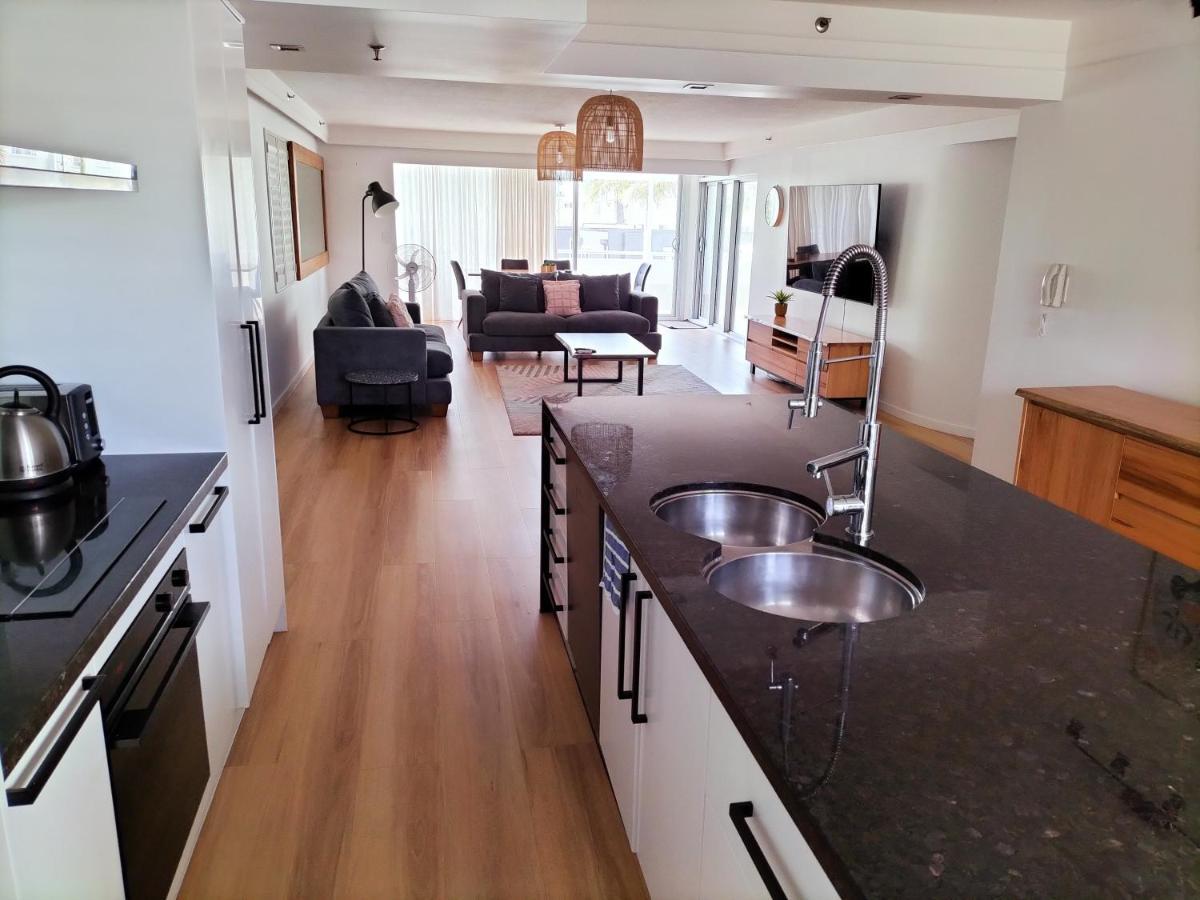 Marriner Views Aparthotel Gold Coast Buitenkant foto