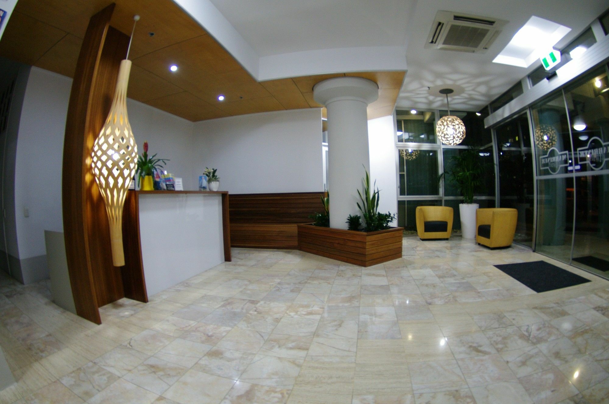 Marriner Views Aparthotel Gold Coast Buitenkant foto