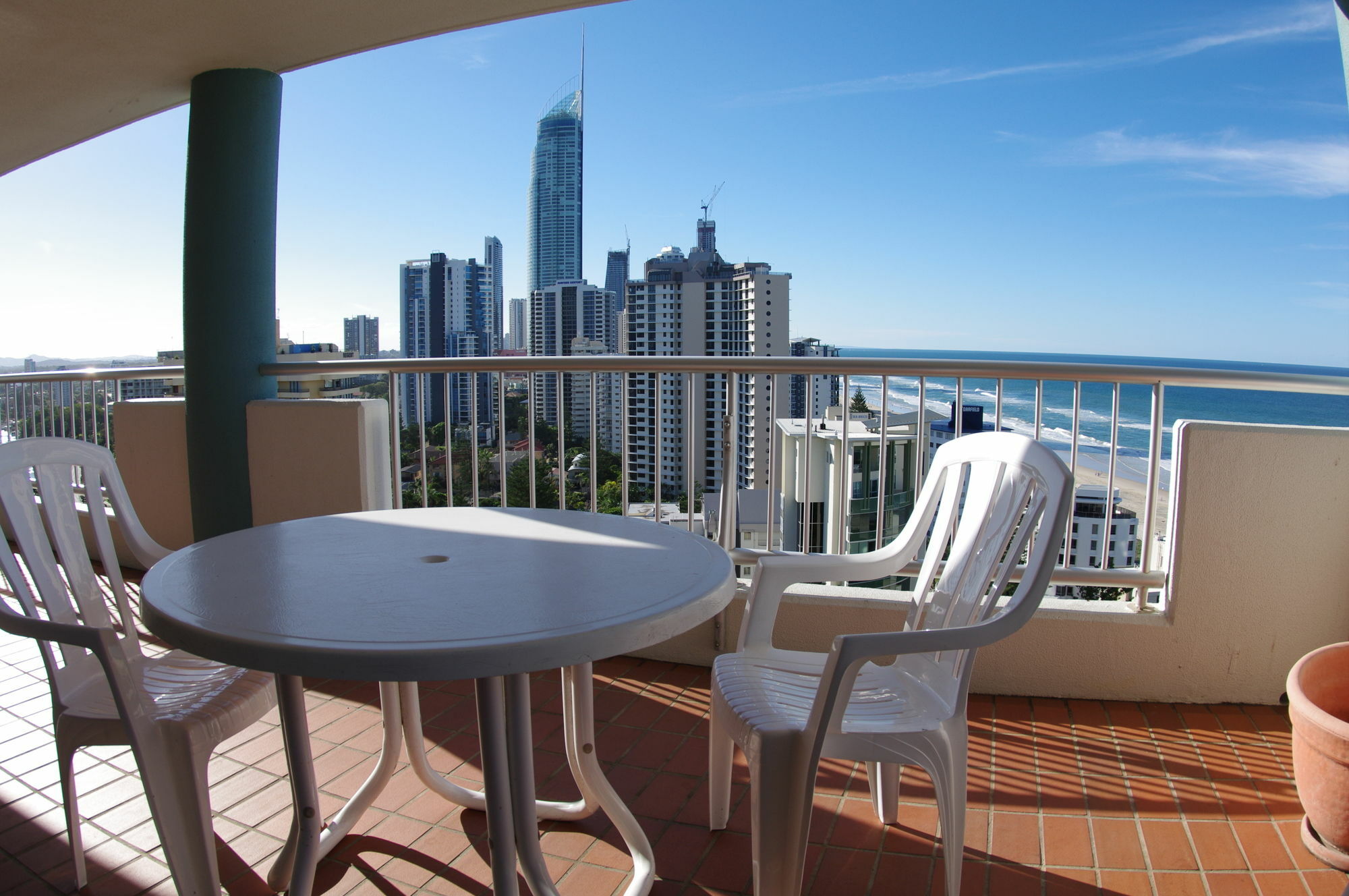 Marriner Views Aparthotel Gold Coast Buitenkant foto